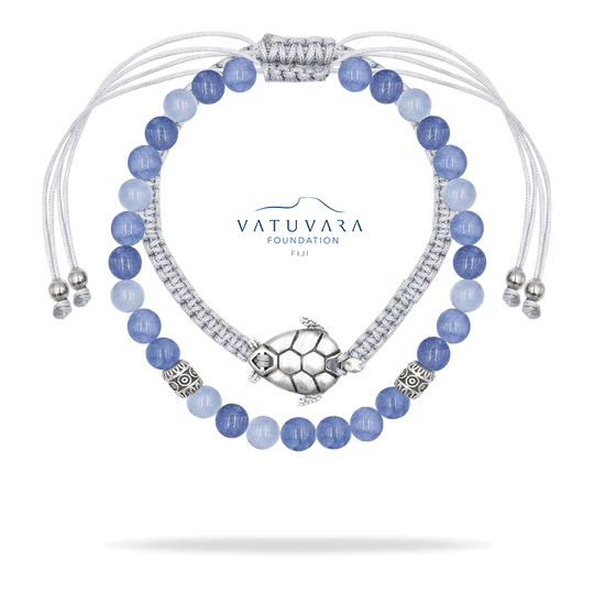 Vatuvara Foundation Aquamarine Beaded Bracelet With Turtle Pendant